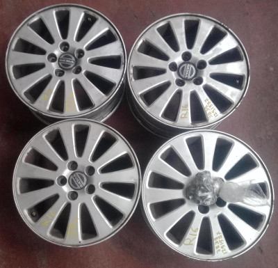 NO IDENTIFICADO, VOLVO, V50 FAMILIAR