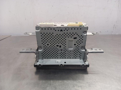 SISTEMA AUDIO / RADIO CD Toyota YARIS (KSP1/NLP1/NSP1) 