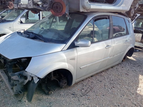  RENAULT SCENIC II (JM) 