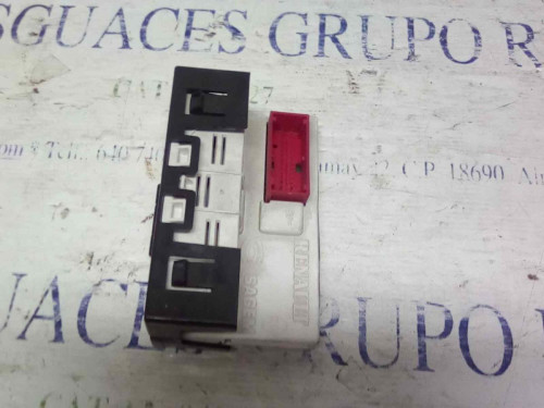  PANTALLA MULTIFUNCION RENAULT MEGANE II BERLINA 3P 