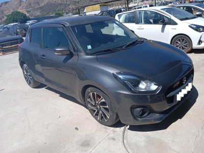 SUZUKI SWIFT (AZ)