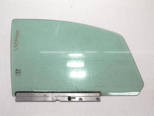  LUNA DELANTERA DERECHA OPEL ZAFIRA B 