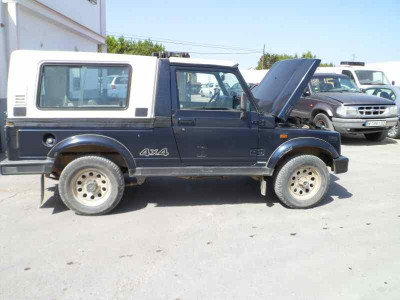 SUZUKI SAMURAI (SJ)