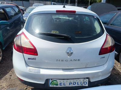 RENAULT MEGANE III BERLINA 5P