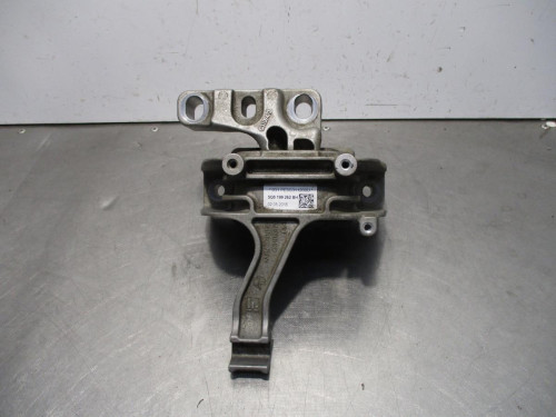 SOPORTE MOTOR DERECHO Audi A3 SEDÁN (8VM) 