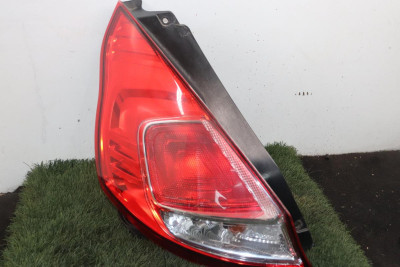 PILOTO TRASERO IZQUIERDO, FORD, FIESTA (CNN)