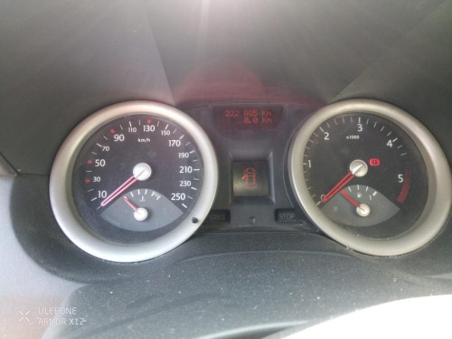 RENAULT MEGANE II BERLINA 5P — автомобиль-донор на запчасти 