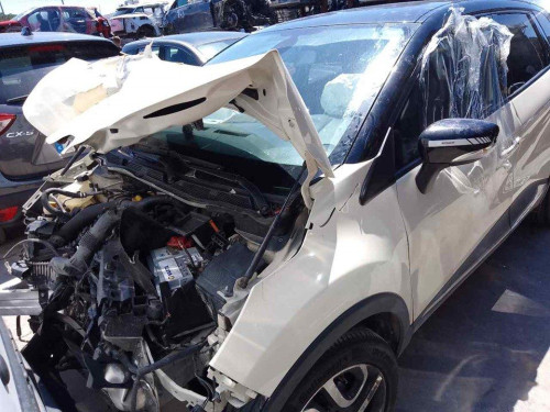 RENAULT CAPTUR I — vehículo donante para recambios 