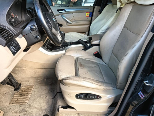 BMW SERIE X5 (E53) — автомобиль-донор на запчасти 