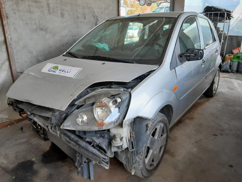 FORD FIESTA (CBK) — vehículo donante para recambios 