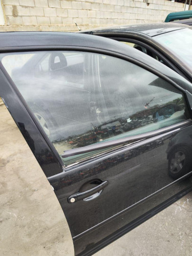 LUNA DELANTERA DERECHA Volkswagen BORA BERLINA (1J2)(1998) 