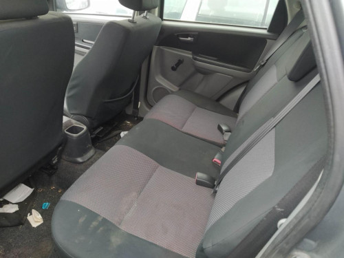 ENGANCHE CINTURON TRASERO IZQUIERDO Suzuki SX4 (RW/EY) 