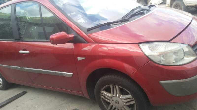 RENAULT SCENIC II (JM)