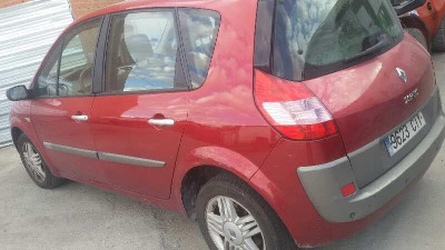 RENAULT SCENIC II (JM)
