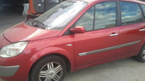 RENAULT SCENIC II (JM) — vehículo donante para recambios 