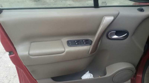 RENAULT SCENIC II (JM) — vehículo donante para recambios 