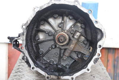 CAJA CAMBIOS, MITSUBISHI, MONTERO (V20/V40)