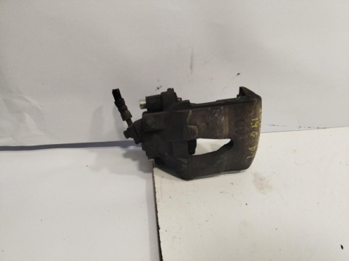 PINZA DE FRENO DELANTERA IZQUIERDA 