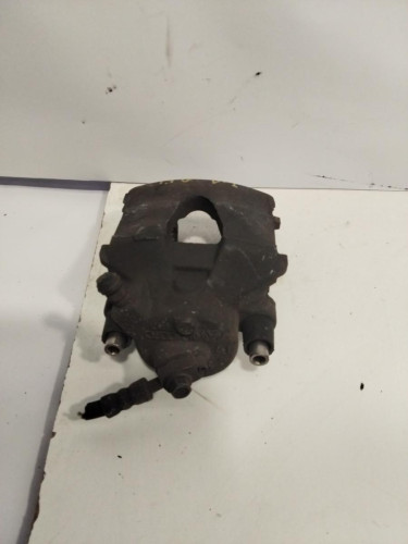 PINZA DE FRENO DELANTERA IZQUIERDA 