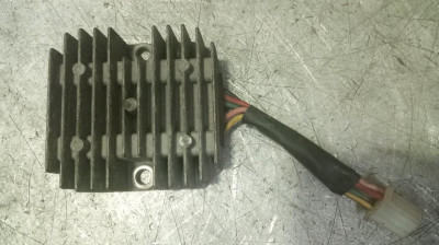 REGULADOR DE CORRIENTE