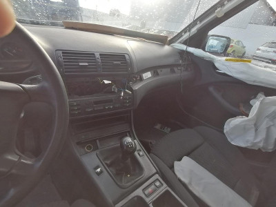 BMW SERIE 3 BERLINA (E46)