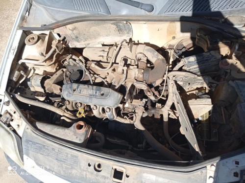 Renault Clio I Fase I / II (B/C57)(01.1991->) — автомобиль-донор на запчасти 
