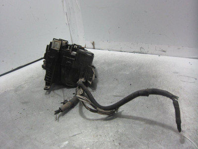 CAJA RELES / FUSIBLES, TOYOTA, AVENSIS CROSS SPORT (T27)