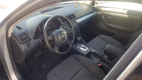  Audi A4 Berlina (8E)(2004->) SIN IDENTIFICAR 