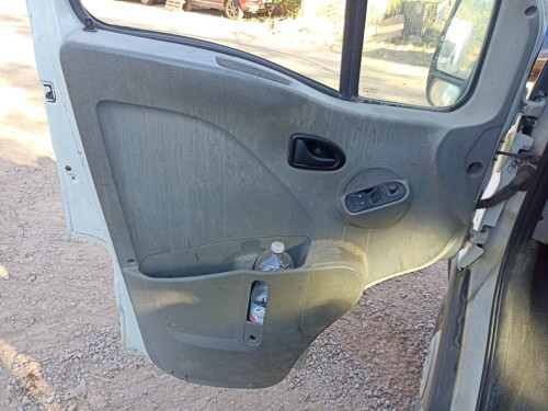 OPEL MOVANO FURGÓN/COMBI — vehículo donante para recambios 