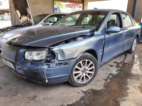 VOLVO S80 BERLINA 
