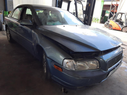  VOLVO S80 BERLINA 