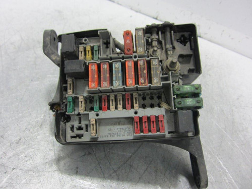  CAJA RELES / FUSIBLES PEUGEOT 206 