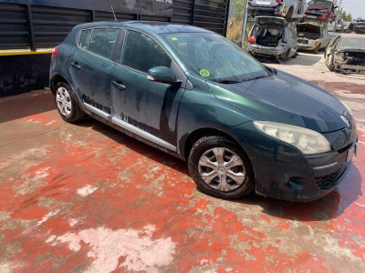 RENAULT MEGANE III BERLINA 5P