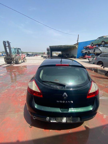  RENAULT MEGANE III BERLINA 5P 
