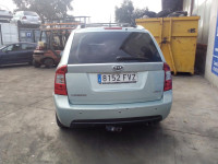 KIA CARENS (UN)