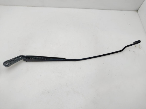 BRAZO LIMPIA DELANTERO DERECHO Volkswagen GOLF IV BERLINA (1J1)(10.1997) 
