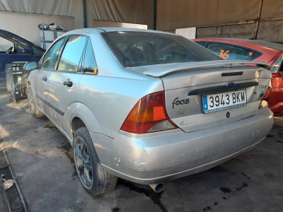 FORD FOCUS BERLINA (CAK)