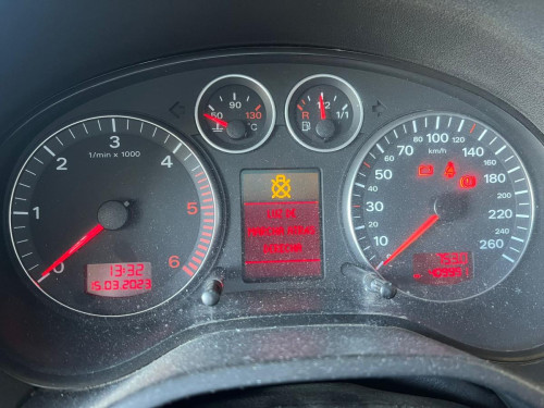  AUDI A3 (8P1) 