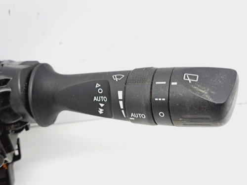 MANDO LUCES Toyota AURIS (E18) 