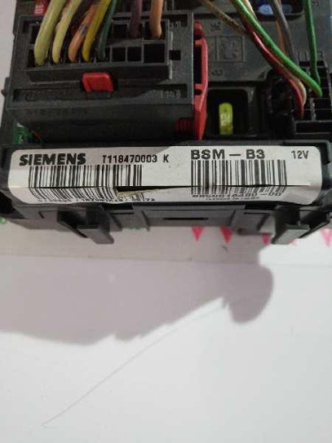  CAJA RELES / FUSIBLES Citroen XSARA PICASSO 