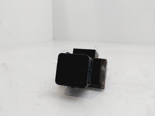  CAJA PRECALENTAMIENTO CITROEN XSARA PICASSO 