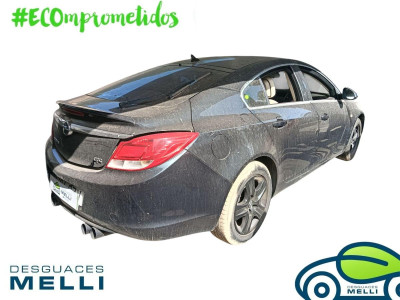 OPEL INSIGNIA BERLINA