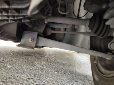 BRAZO SUSPENSION DELANTERO IZQUIERDO