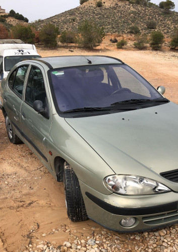 RENAULT MEGANE I FASE 2 CLASSIC (LA...) — автомобиль-донор на запчасти 