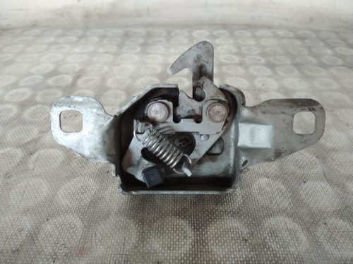CERRADURA CAPO RENAULT MEGANE I BERL./ BERL. CON PORTÓN (BA0) 