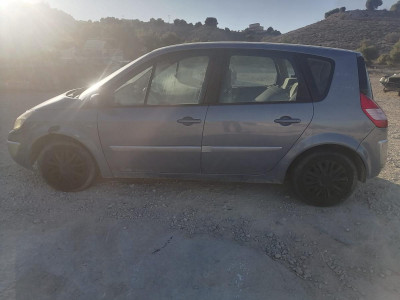 RENAULT SCENIC II (JM)