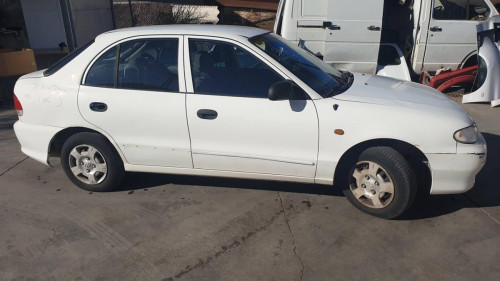  HYUNDAI ACCENT (LC) 
