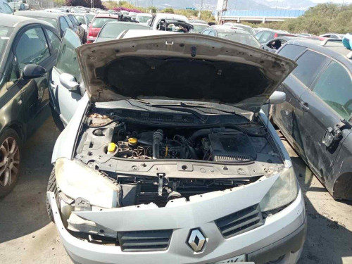  RENAULT MEGANE II CLASSIC BERLINA 
