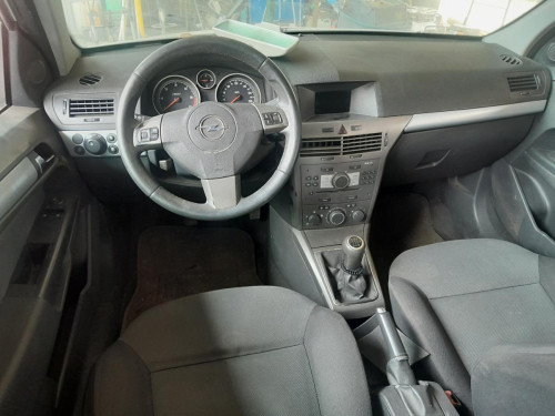  OPEL ASTRA H BERLINA 