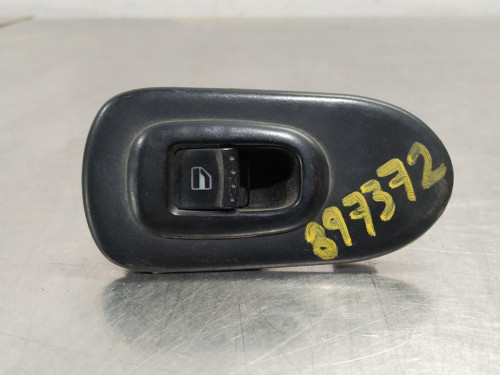  MANDO ELEVALUNAS DELANTERO DERECHO SEAT LEON (1M1) 
